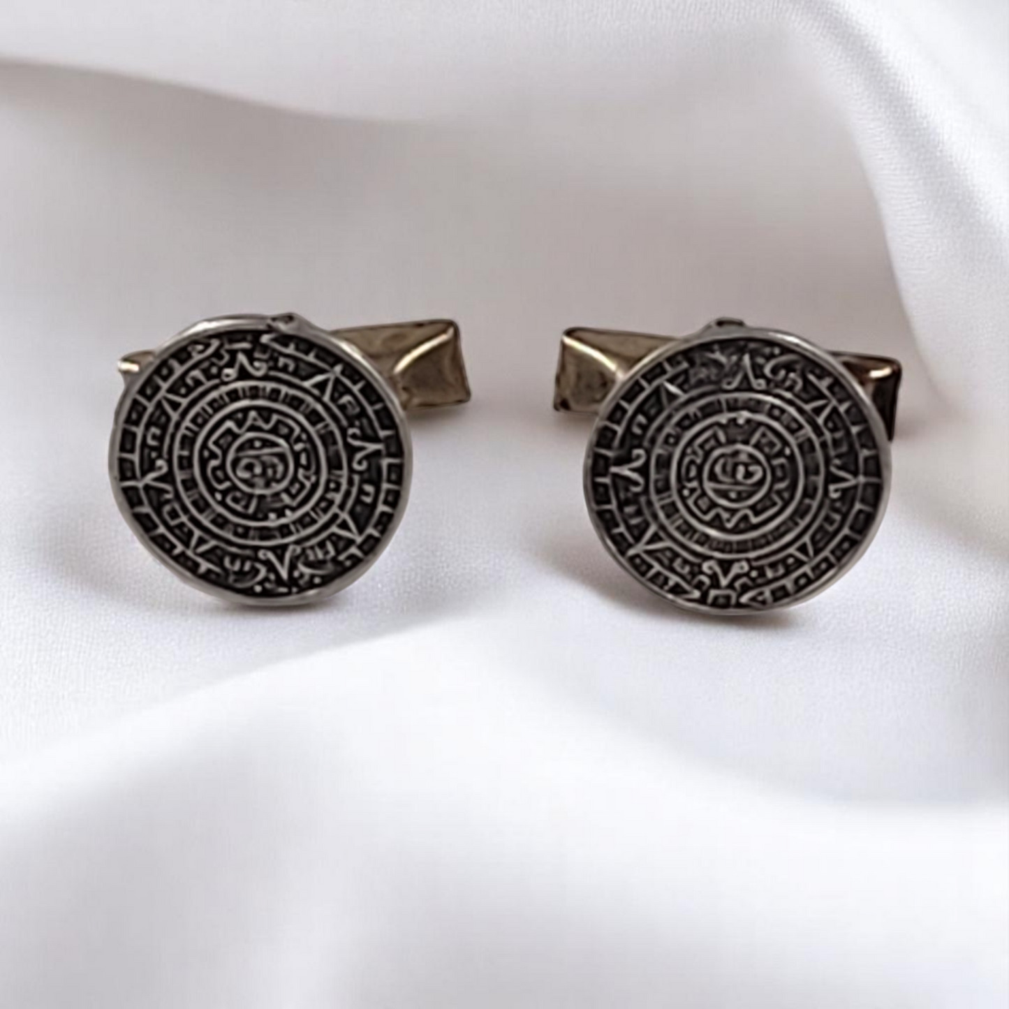 Vintage 925 Sterling Silver Aztec Coin Cuff Links