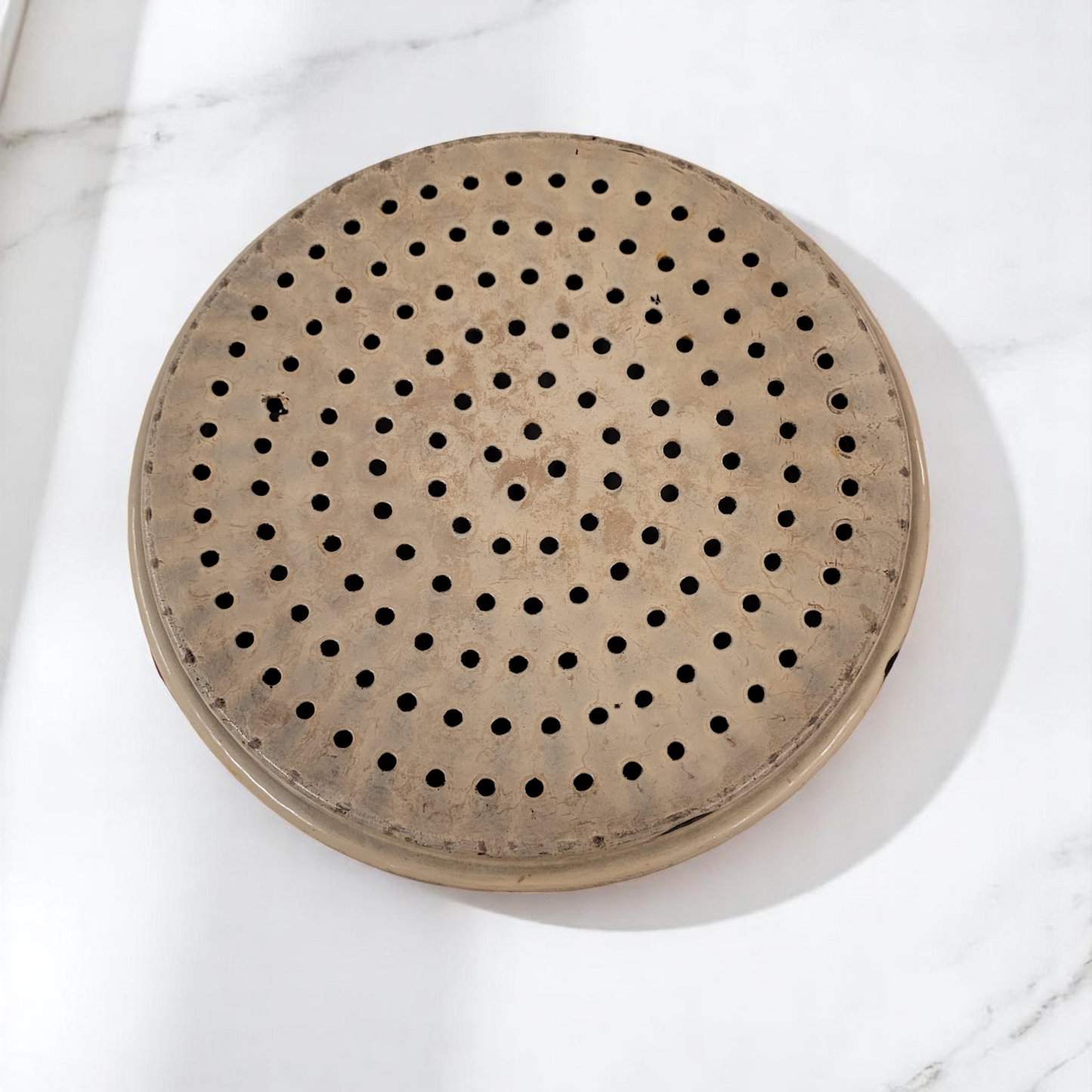 Vintage Enameled 9" Colander Strainer