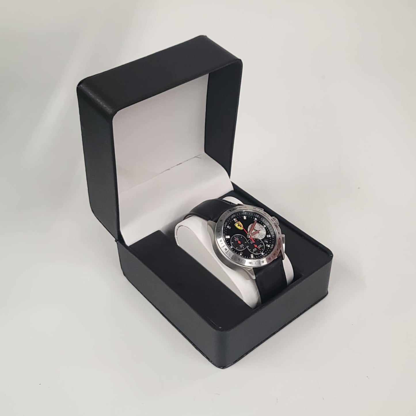 Scuderia Ferrari Chronograph Men’s Quartz Watch – Stainless Steel 45mm