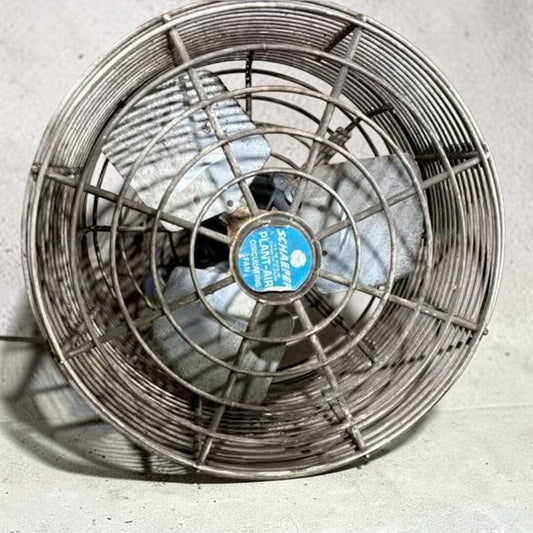 Schaefer 12 inch HAF horizontal air flow agricultural circulation fan