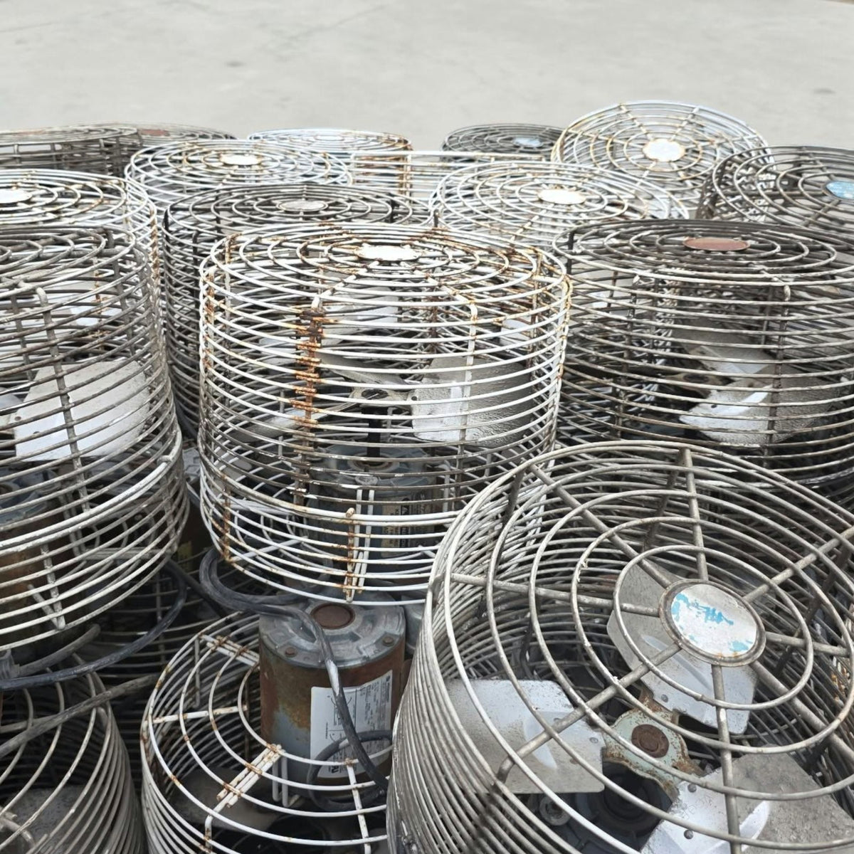 Schaefer 12 inch HAF horizontal air flow agricultural circulation fan