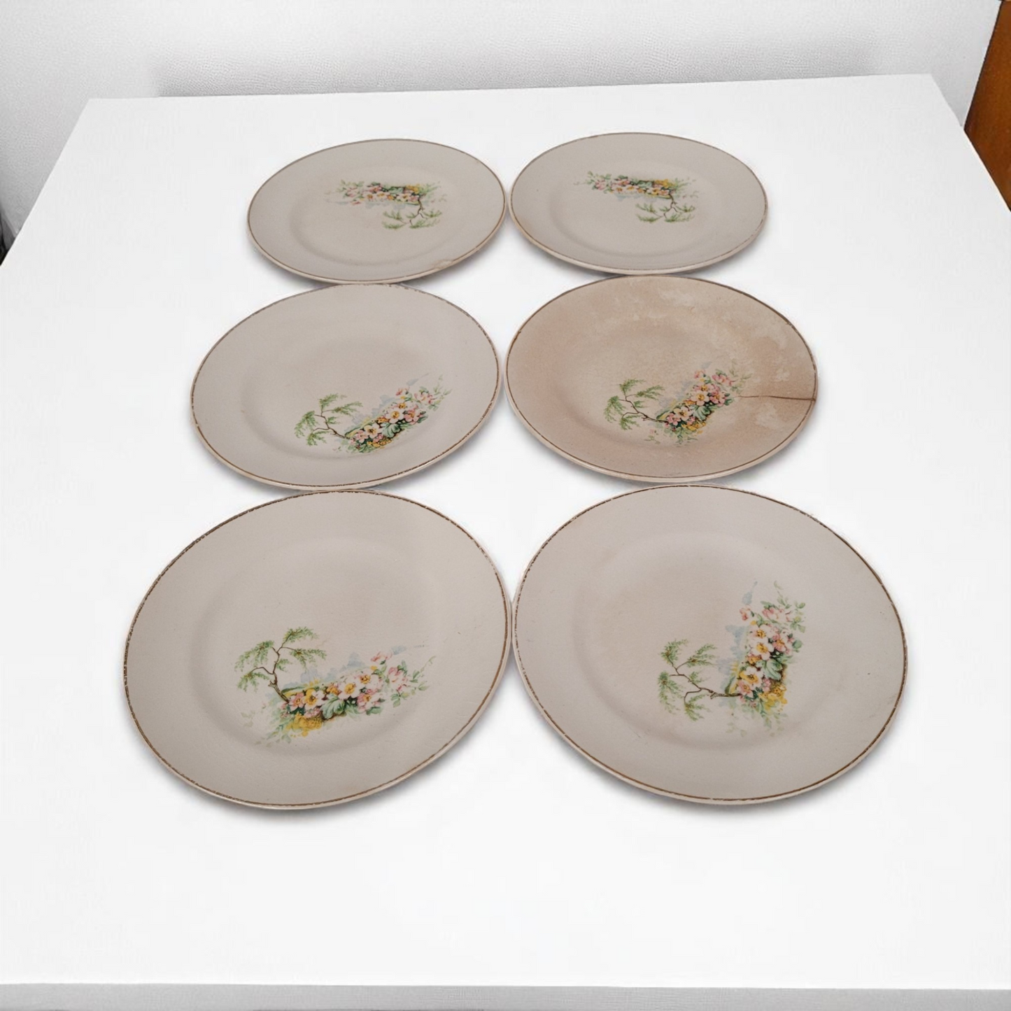 Set of 6 Sovereign Canada British Empire 6.25" Saucers