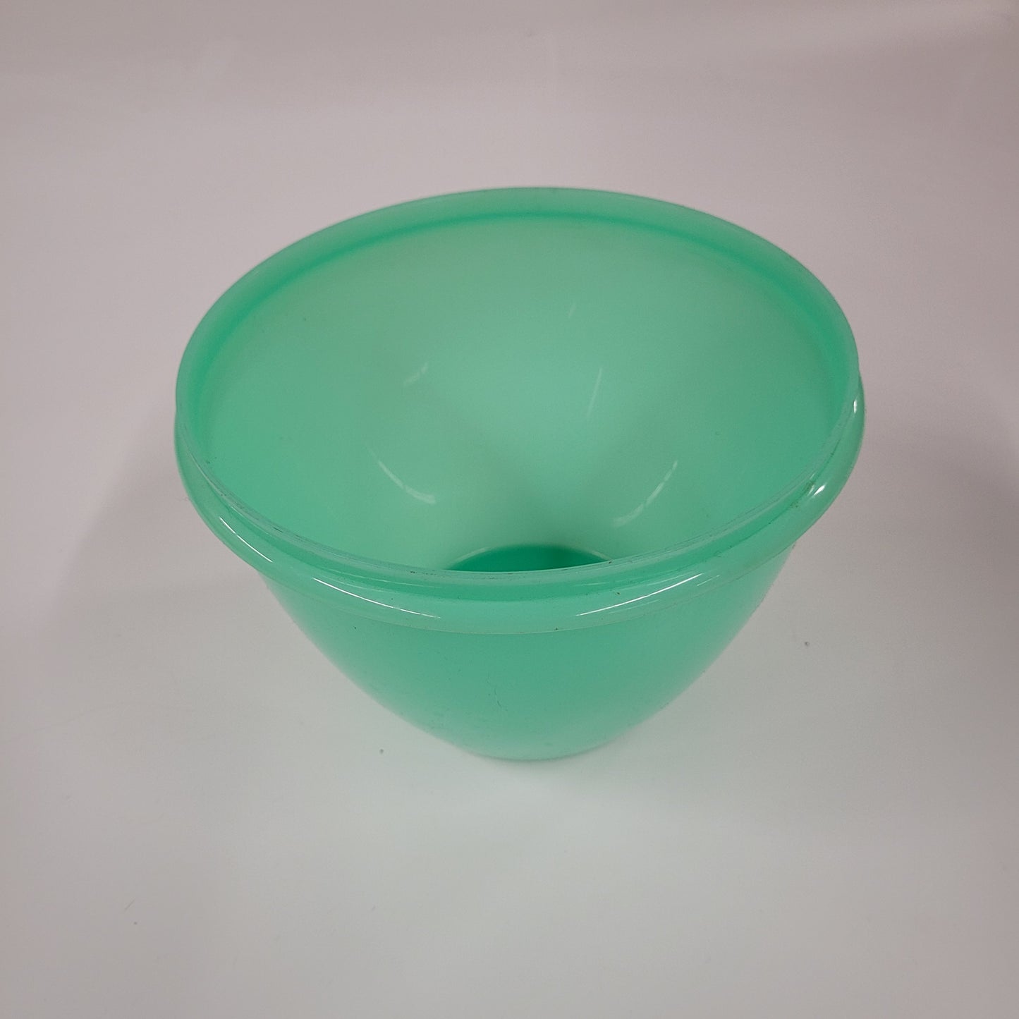 Vintage Green Tupperware Crisp It Crisper No Lid 679-12