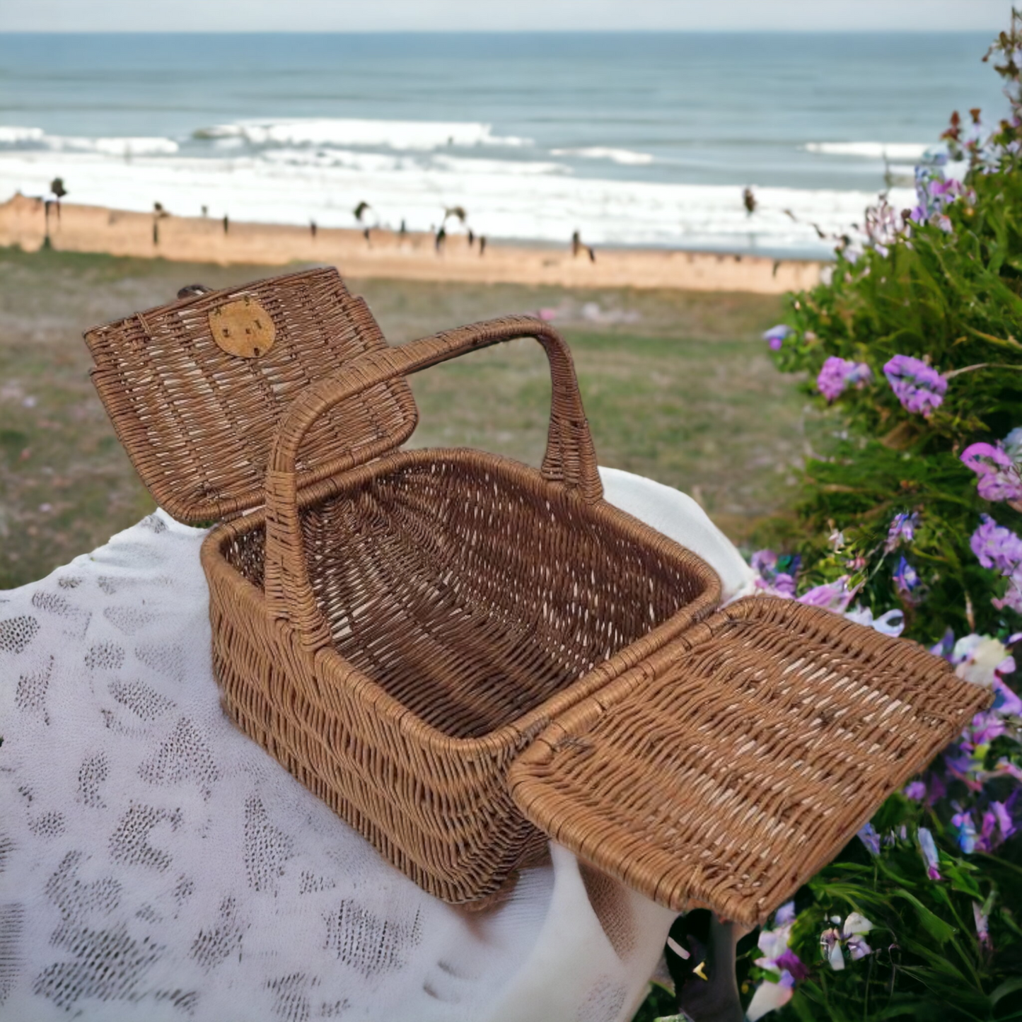 folding wicker picnic basket