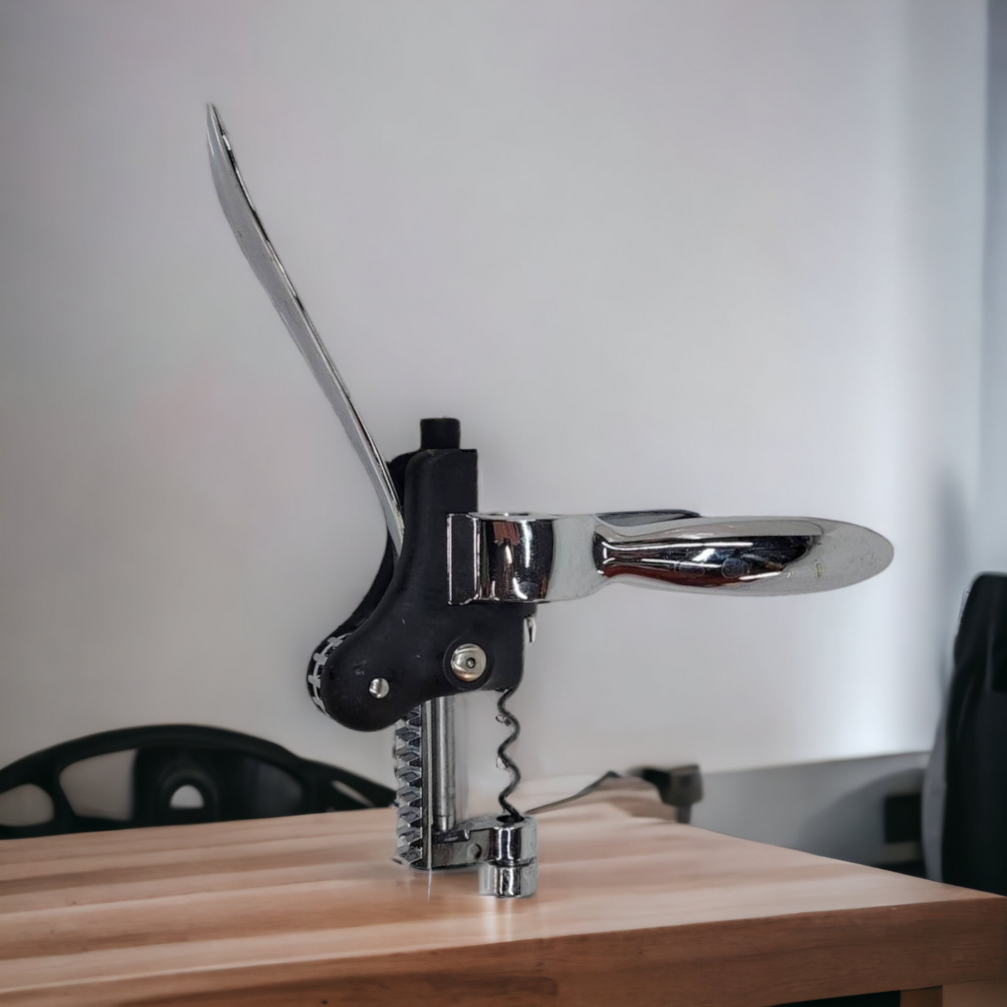 Wine Bottle Lever Corkscrew Hand Powered Portable Bar Accessory