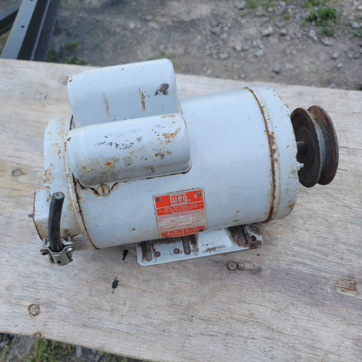 Weg Electric Motor 1-1/2 Hp 115/130 Volt Model F56H1191