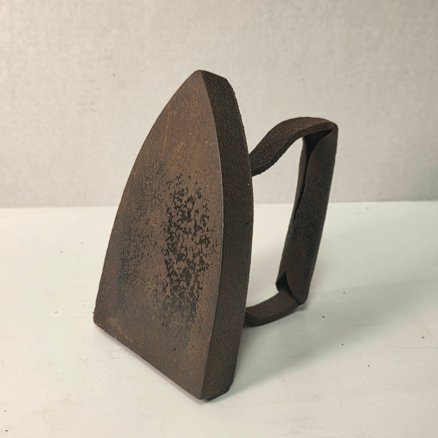Primitive blacksmith-made clothes iron, early 1800s, authentic patina