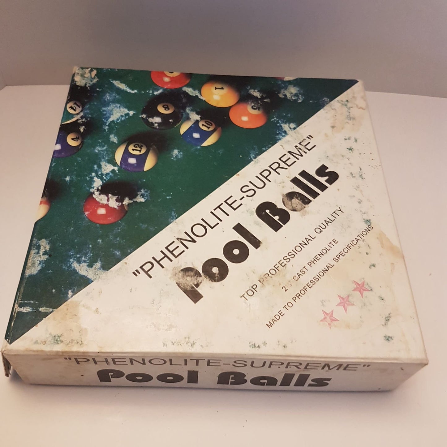 billiard balls 2-1/4 " professional phenolite