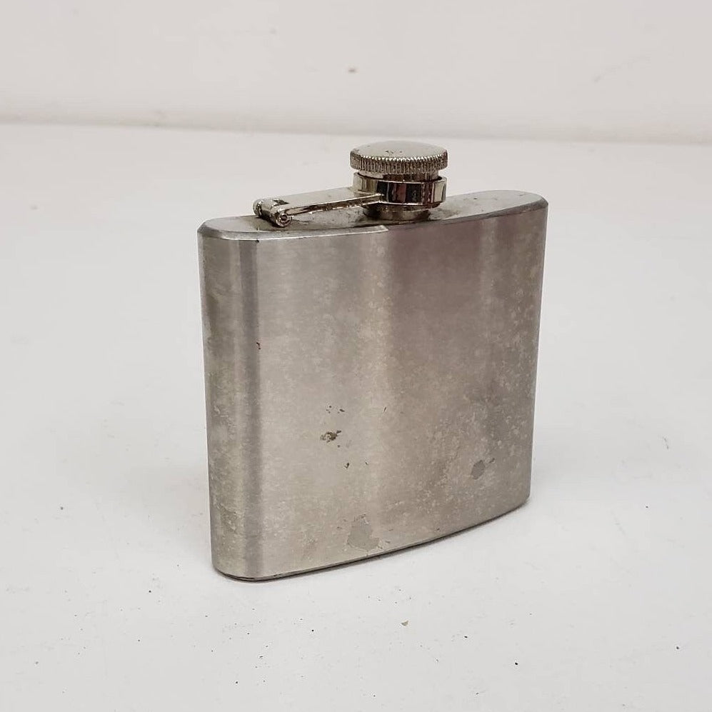 metal pocket flask small sized