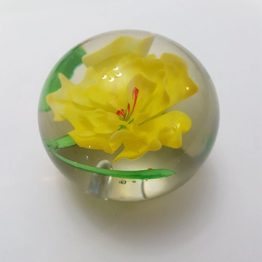 paper weight art glass murano paperweight yellow flower