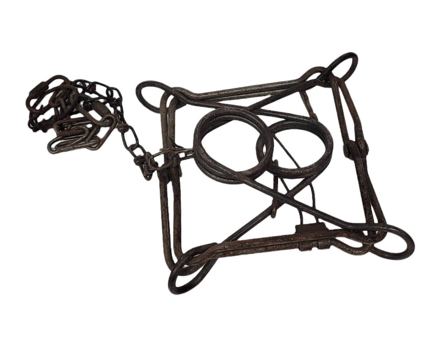 antique conibear trap hunting trap