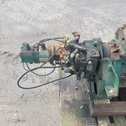 Kubota Diesel Motor V 1702 with Hydraulic Pump