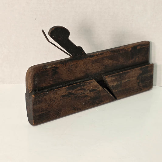 Antique Bernard Round Bottom Plane 9”  J. Jones WJM Stamps