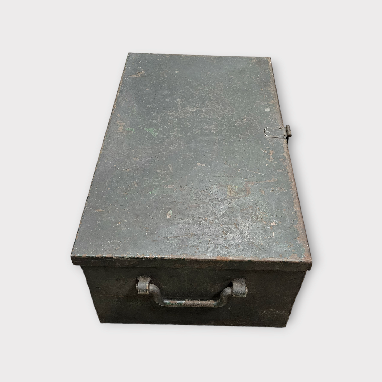 Extremely heavy-duty steel toolbox built for decades of dependable shop and industrial use.