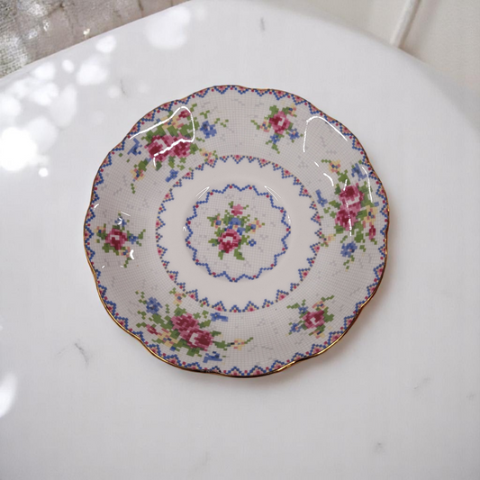 Lot of 12 Vintage Royal Albert Petit Point Bone China 4.5" Round Saucers 