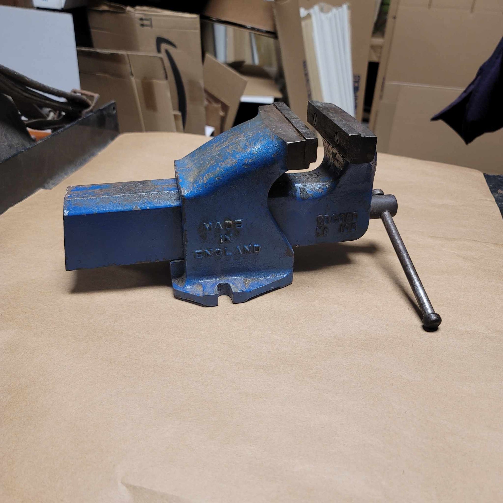 Record Vise Model No. 100