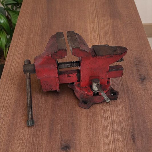 Vintage 4" Red Bench Vise With Swivel Base Made In Korea