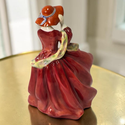 Royal Doulton “Top O’ The Hill” HN1834 Figurine