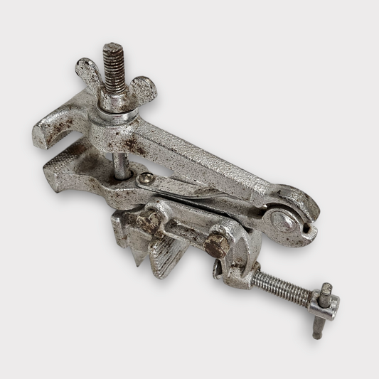 Small Precision Bench Mounted Jewelry Vice and Anvil - Wainfleet Trading Post