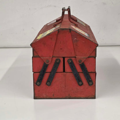 Vintage high-end cantilever toolbox with lift-out tray and locking handles.
