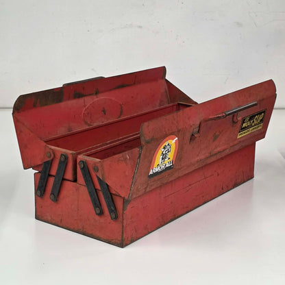 Vintage high-end cantilever toolbox with lift-out tray and locking handles.
