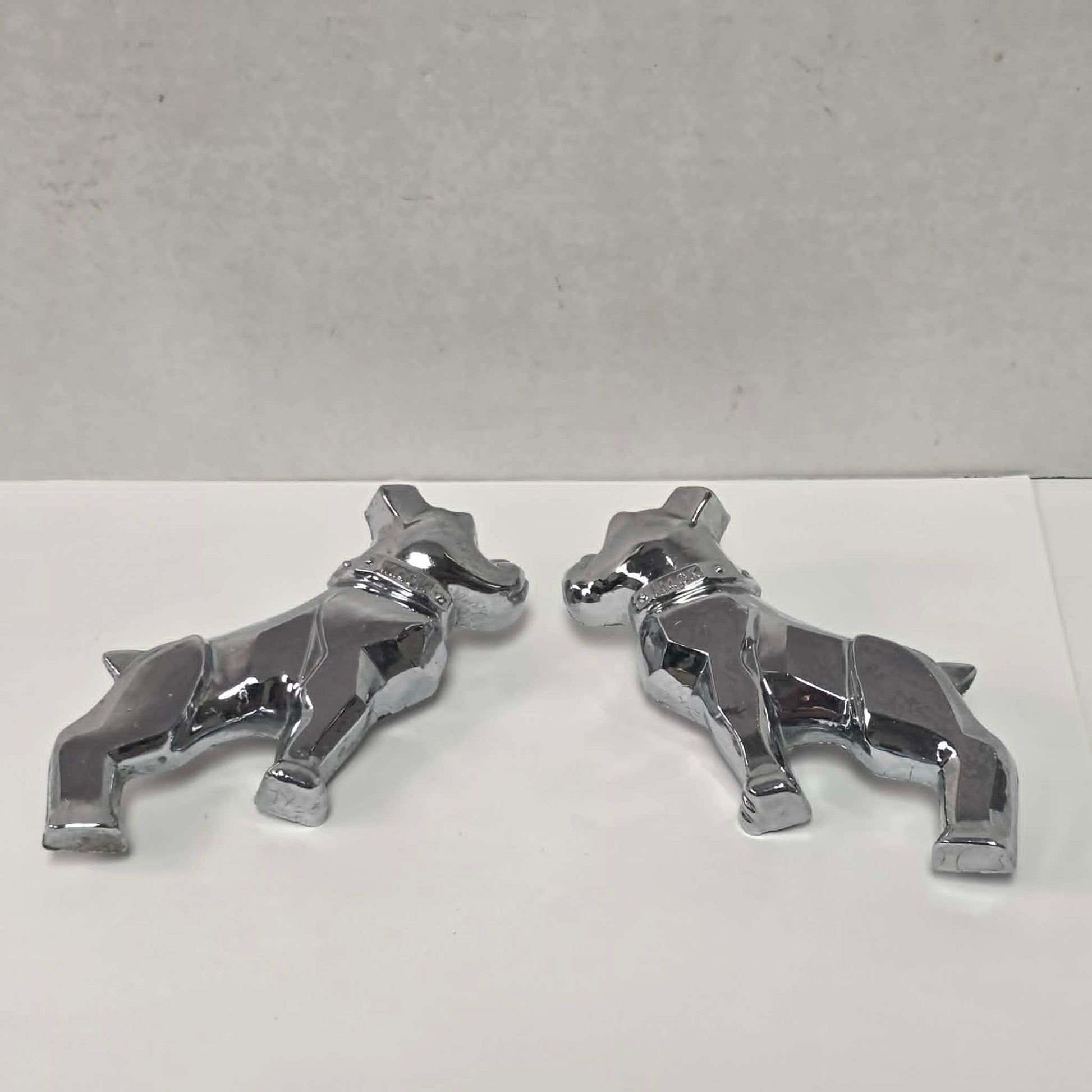 Pair of original vintage Mack truck chrome fender emblems in excellent used condition.

