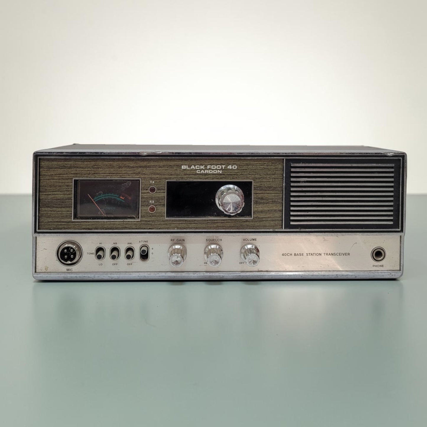 Vintage Blackfoot 40 CB base station transceiver with corded microphone handset.

Suggested Price