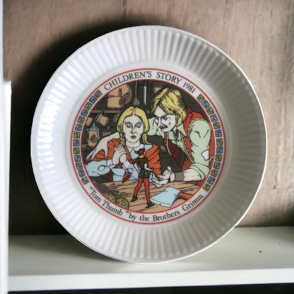 Children Story Plate Tom Thumb