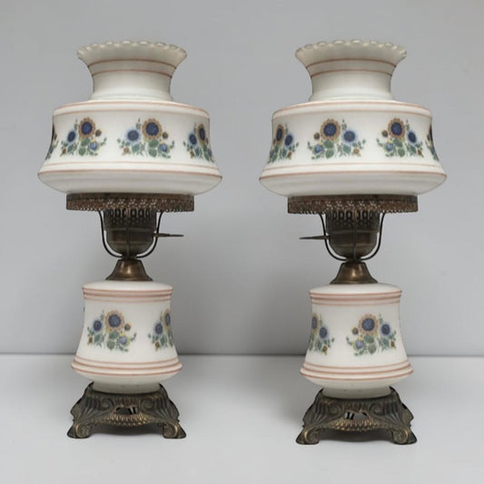 Vintage Abigail Adams style hurricane lamp with blue and yellow sunflower floral decoration and tri-light function.
