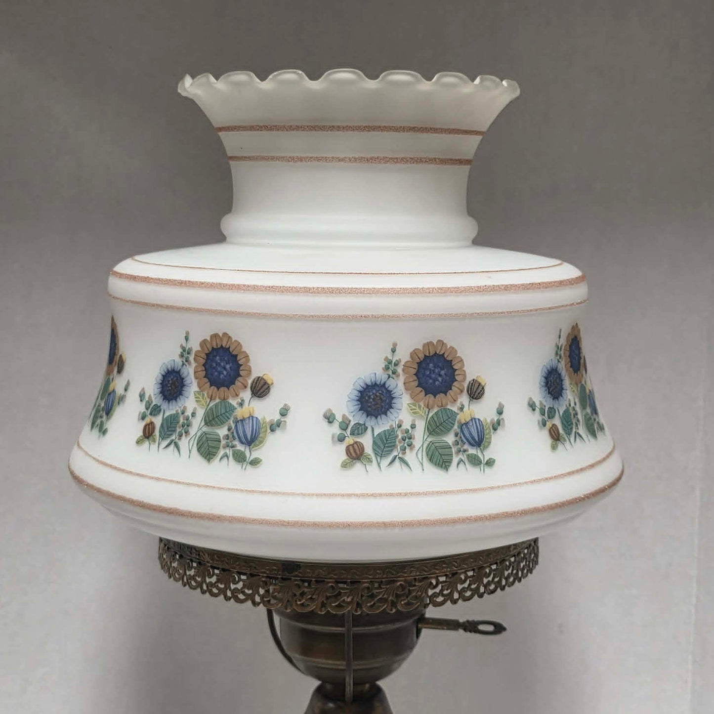 Vintage Abigail Adams style hurricane lamp with blue and yellow sunflower floral decoration and tri-light function.