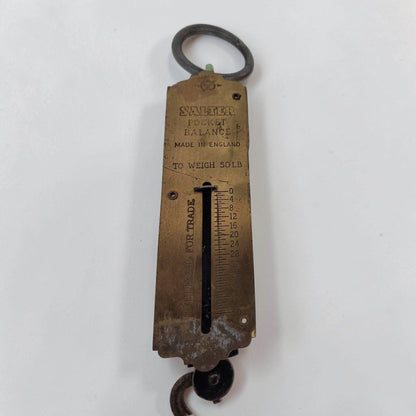 Antique Salter brass pocket balance fishing scale, vintage spring scale used for fishing and hunting weight measurement.