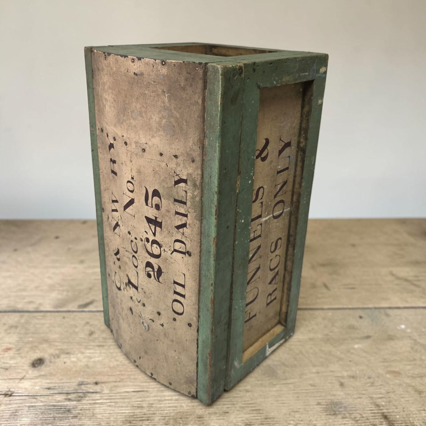 Antique Chicago & Northwestern Railway Domed Top Trunk 18” 