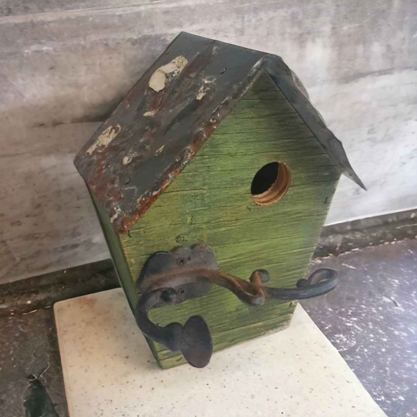 Rustic Bird House hand built Fleur De Lys Tin Roof - Wainfleet Trading Post