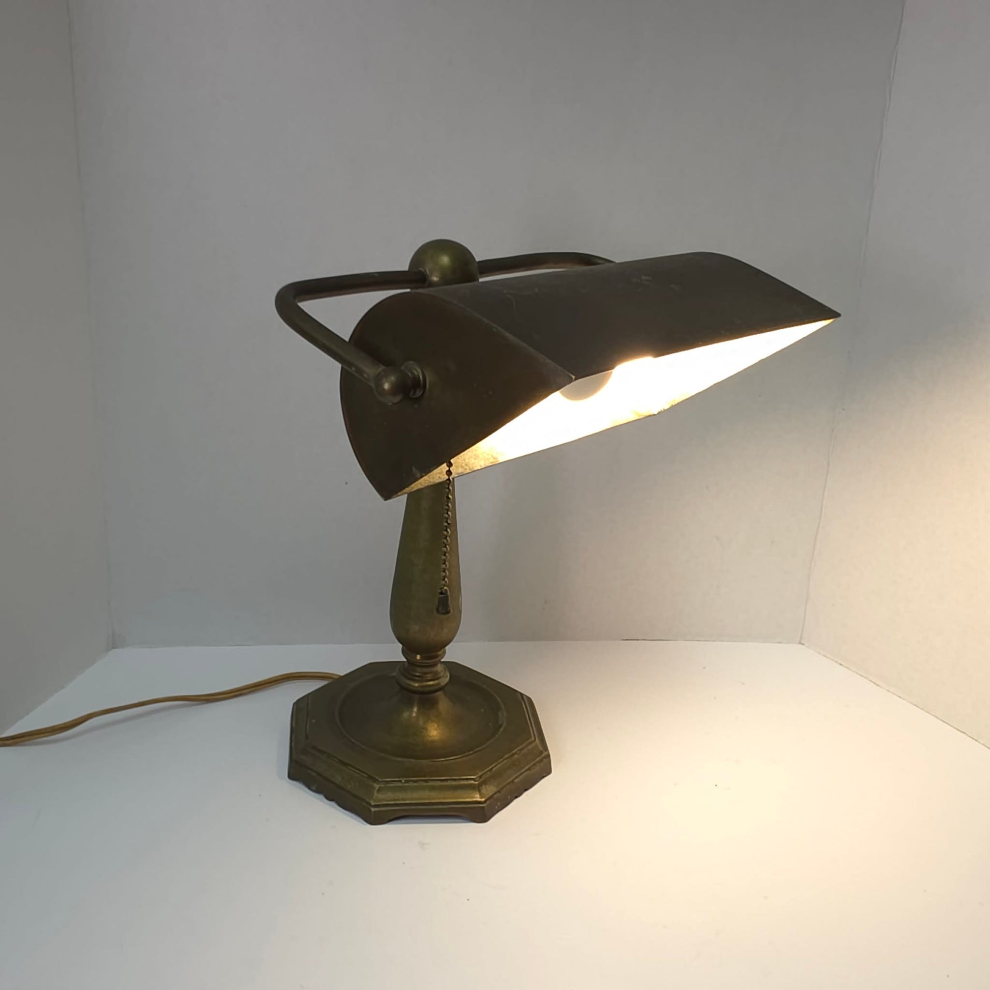 Antique Crown Bronze Banker’s Lamp| Art Deco Arts & Crafts Desk Lamp 