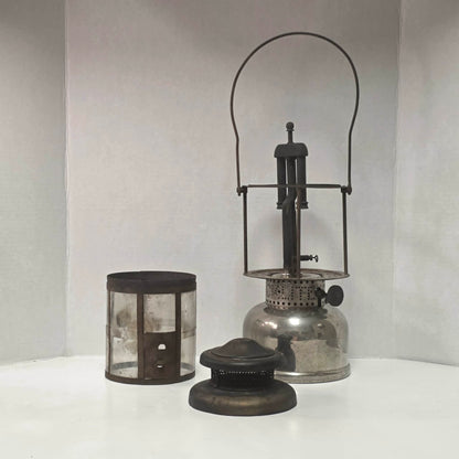 Early 1920s Coleman Model LQ Quick-Lite lantern with mica shade made in Toronto Canada.
