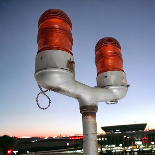 crouse hinds airport / marine obstruction lights