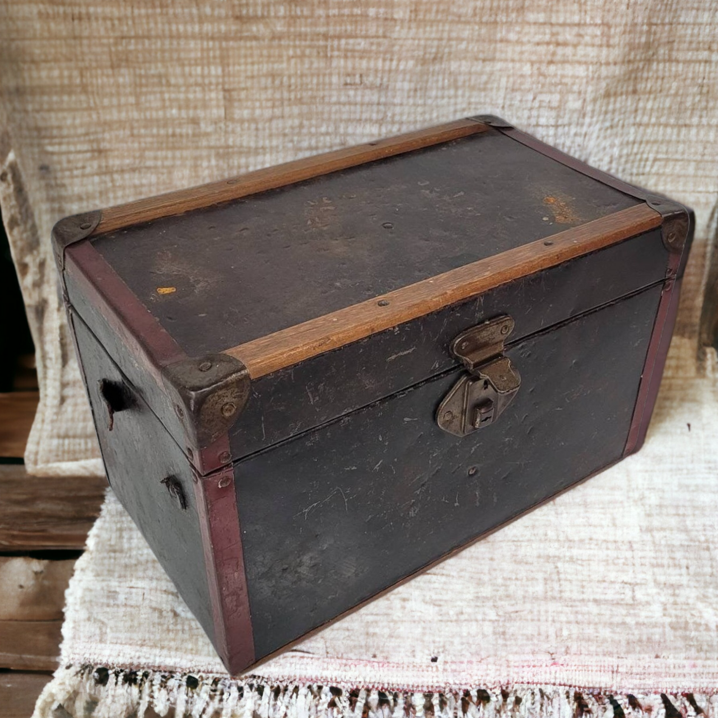 dolls steamer trunk antique travel clothing storage