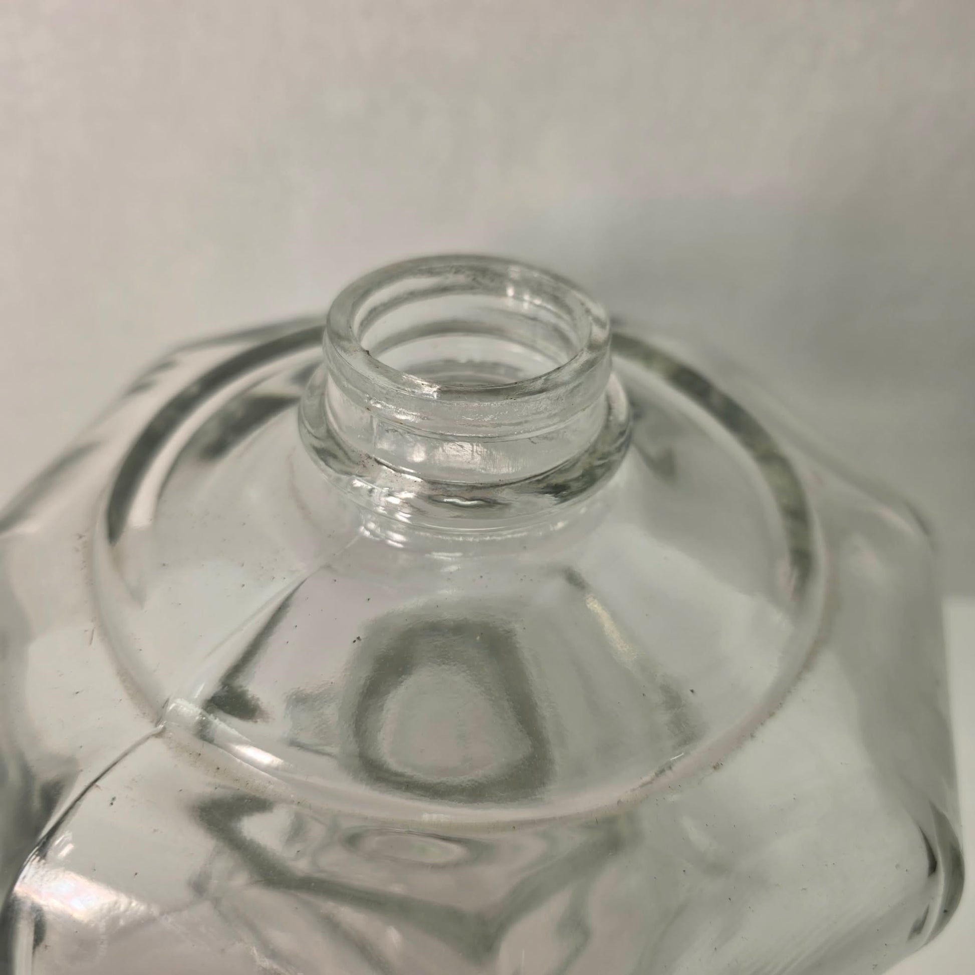 Vintage Hexagon Glass Oil Lamp Font 8.5”