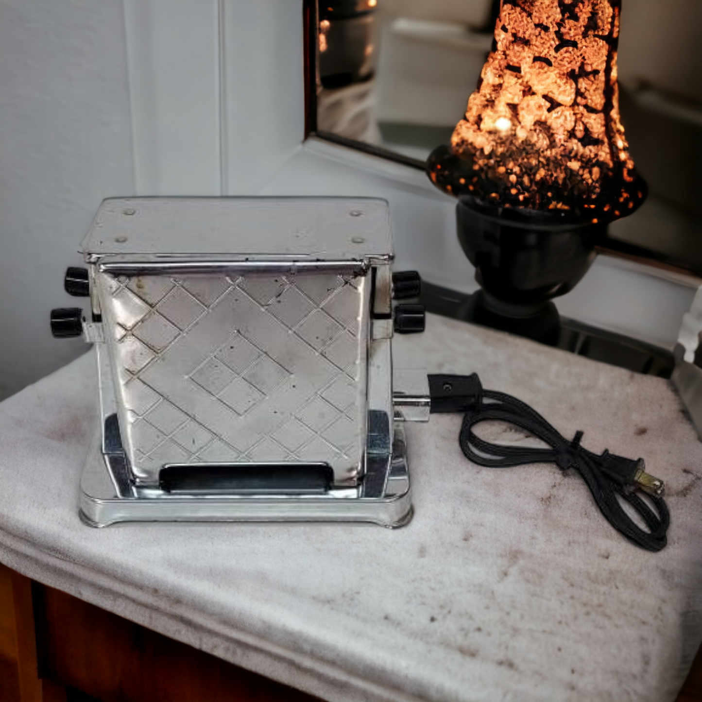 Retro Toaster MCM 1950s Diner Decor Art Deco Kitchen Design