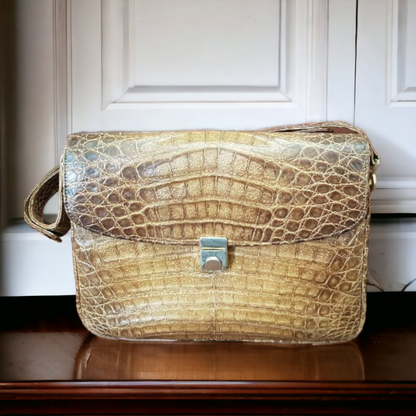 Vintage Designer Leather Purse Bag And Wallet Handbag