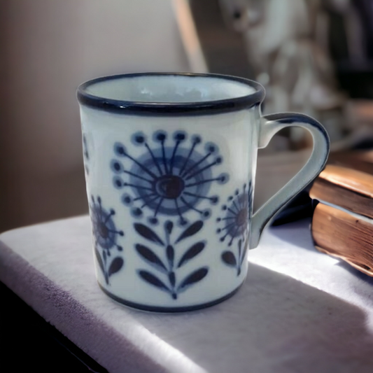 Vintage Nordic Coffee Tea Mug Floral Pinwheels