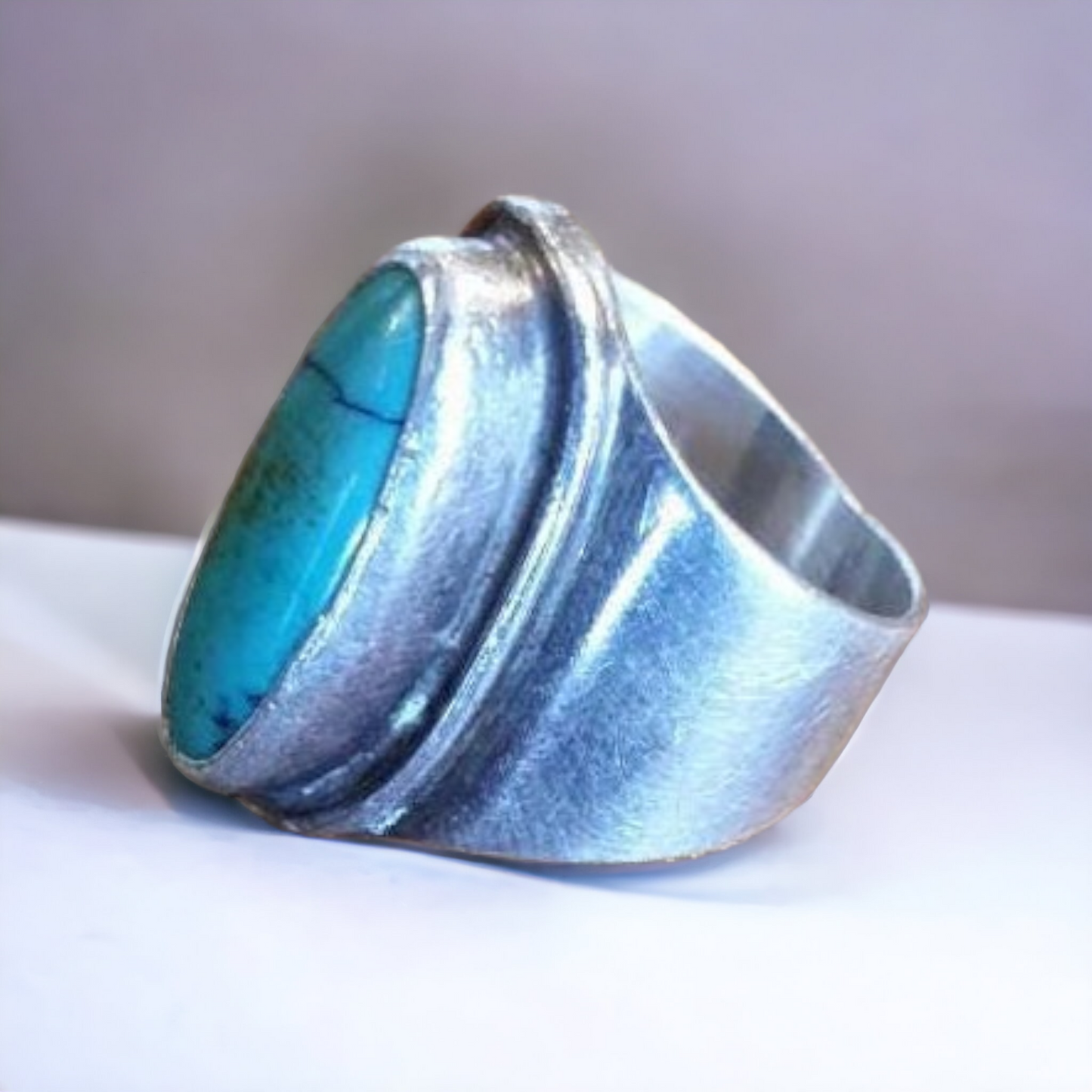 Antique Sterling Silver & Turquoise Gem Ring