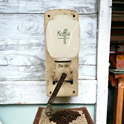 Coffee Grinder Pe De Koffie Wall Mounted Antique 