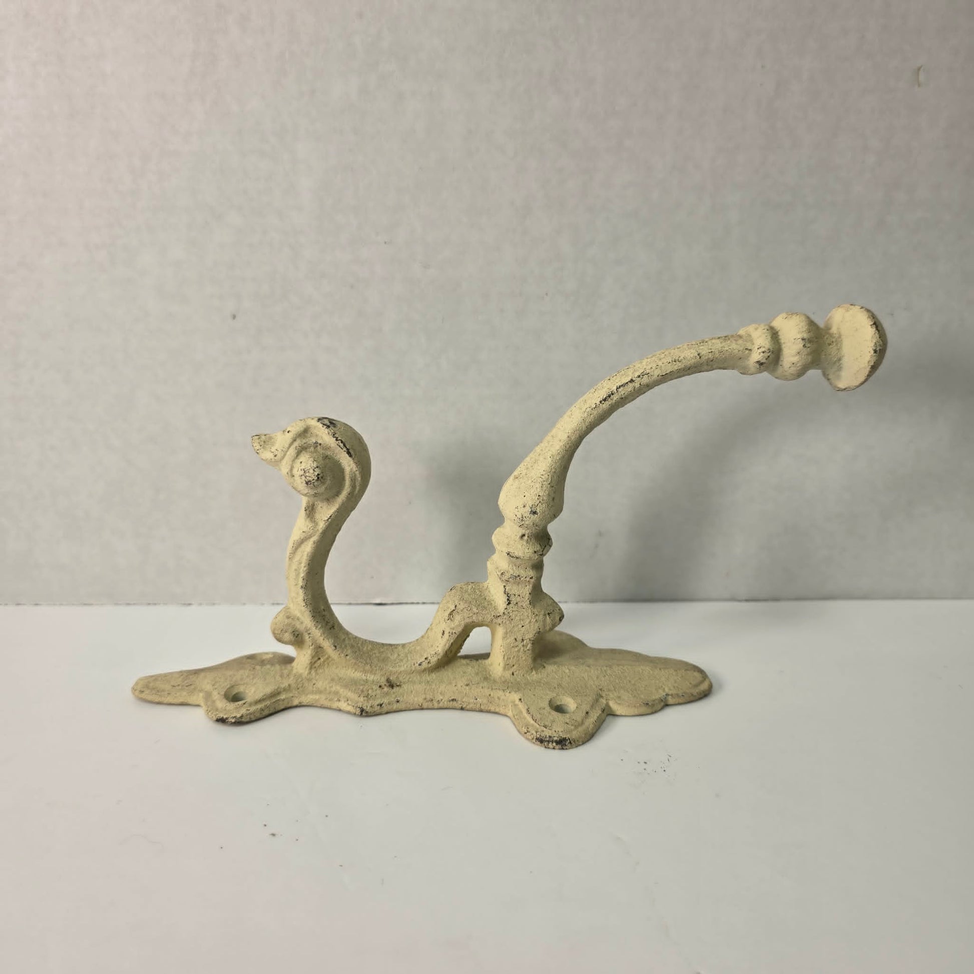 Heavy Duty Rustic Towel Robe Farmhouse Hook Antique Style
