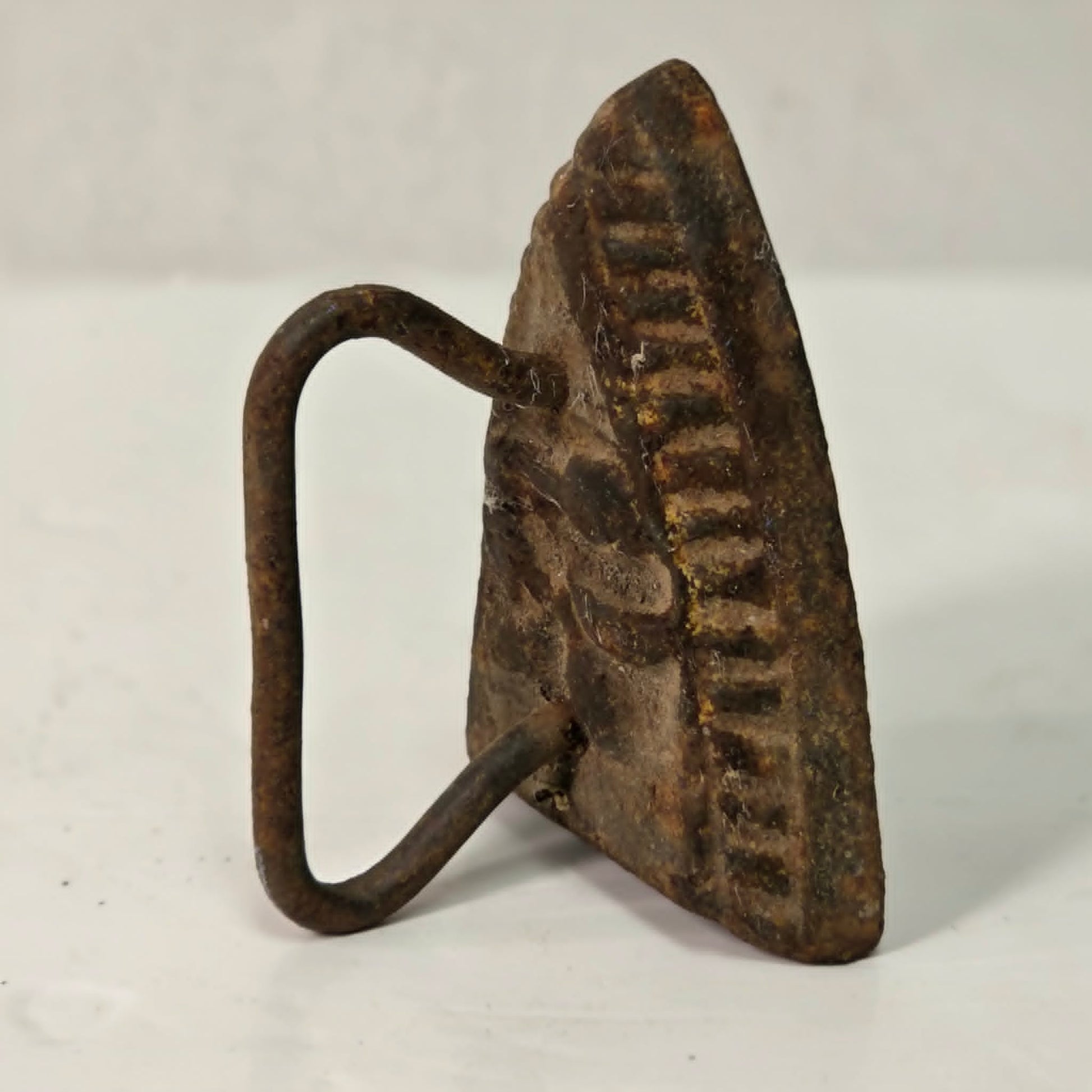 Antique miniature cast iron bonnet iron, 3.5” long, perfect collectible