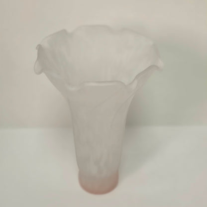 Vintage Tulip-Shaped Mottled White & Pink Glass Lampshade Ruffled Edge 6-Inch Tall