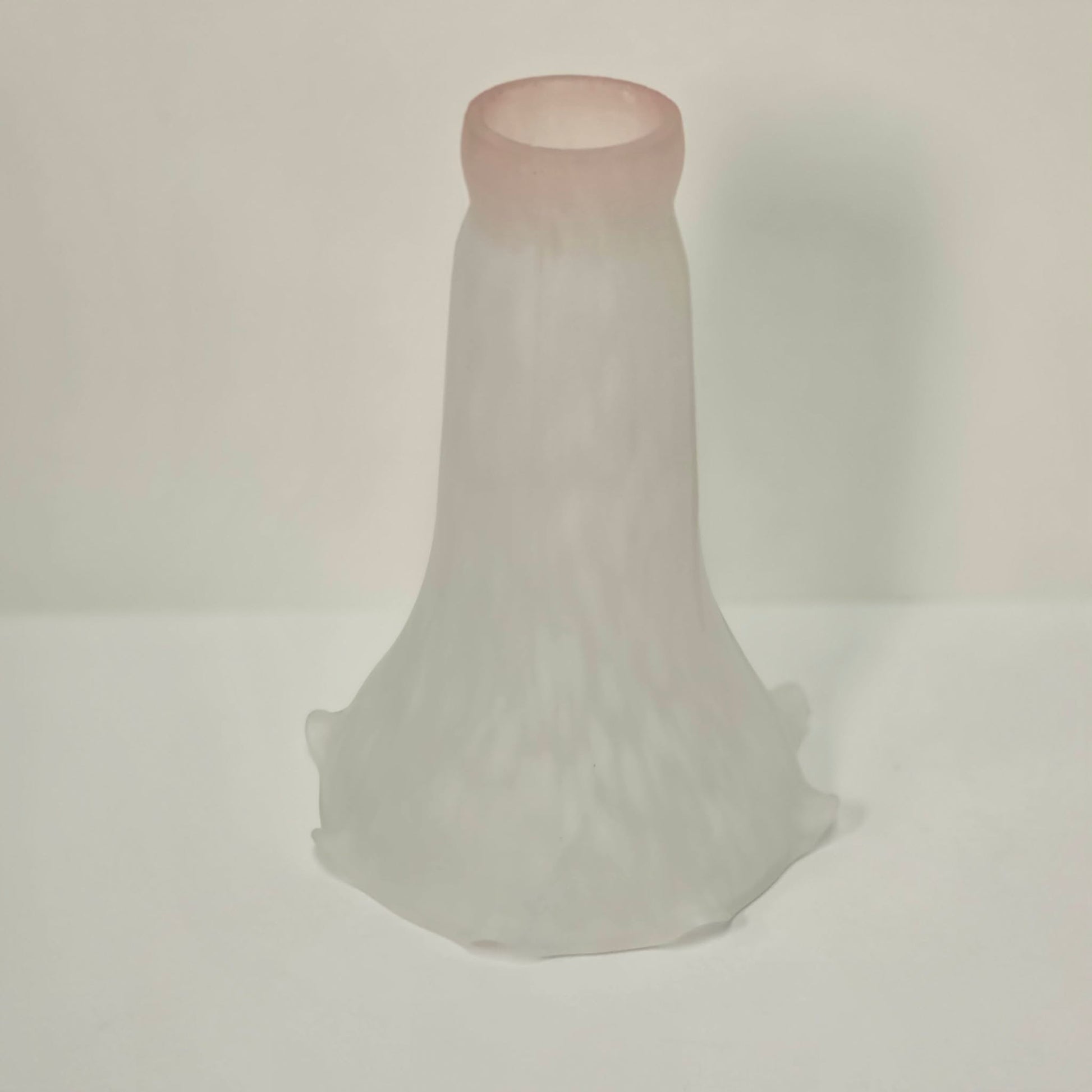 Vintage Tulip-Shaped Mottled White & Pink Glass Lampshade Ruffled Edge 6-Inch Tall