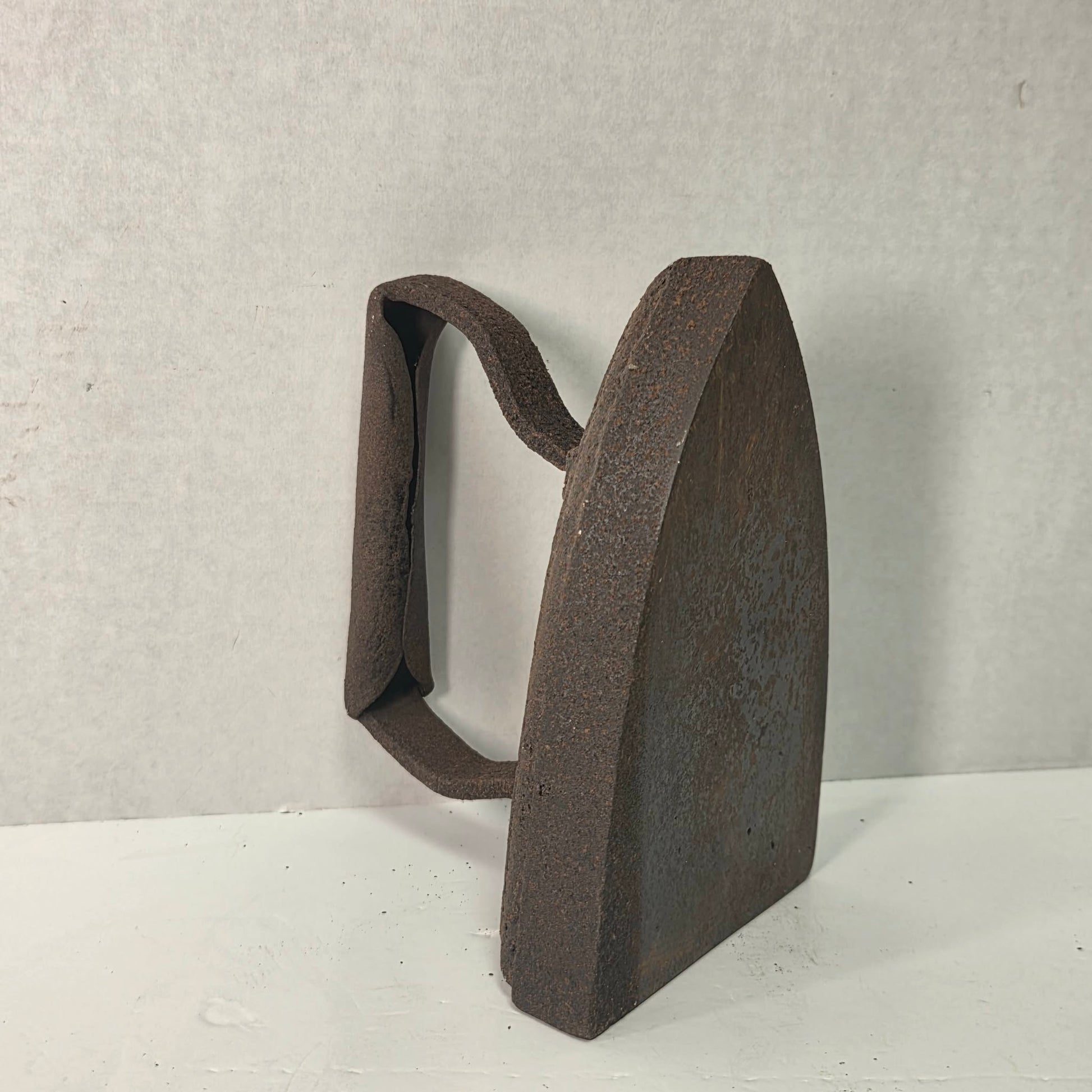 Primitive blacksmith-made clothes iron, early 1800s, authentic patina