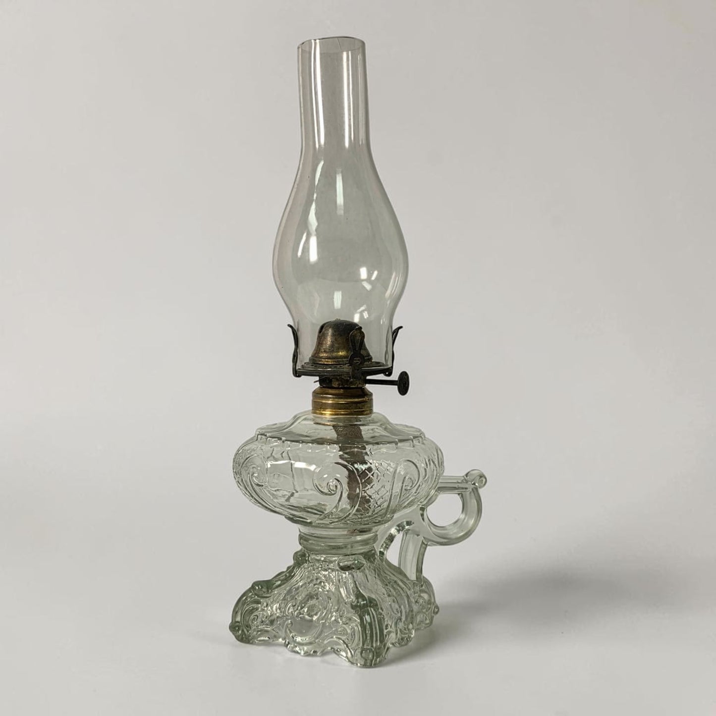 Victorian Princess Feather kerosene lamp with rare finger holder variation