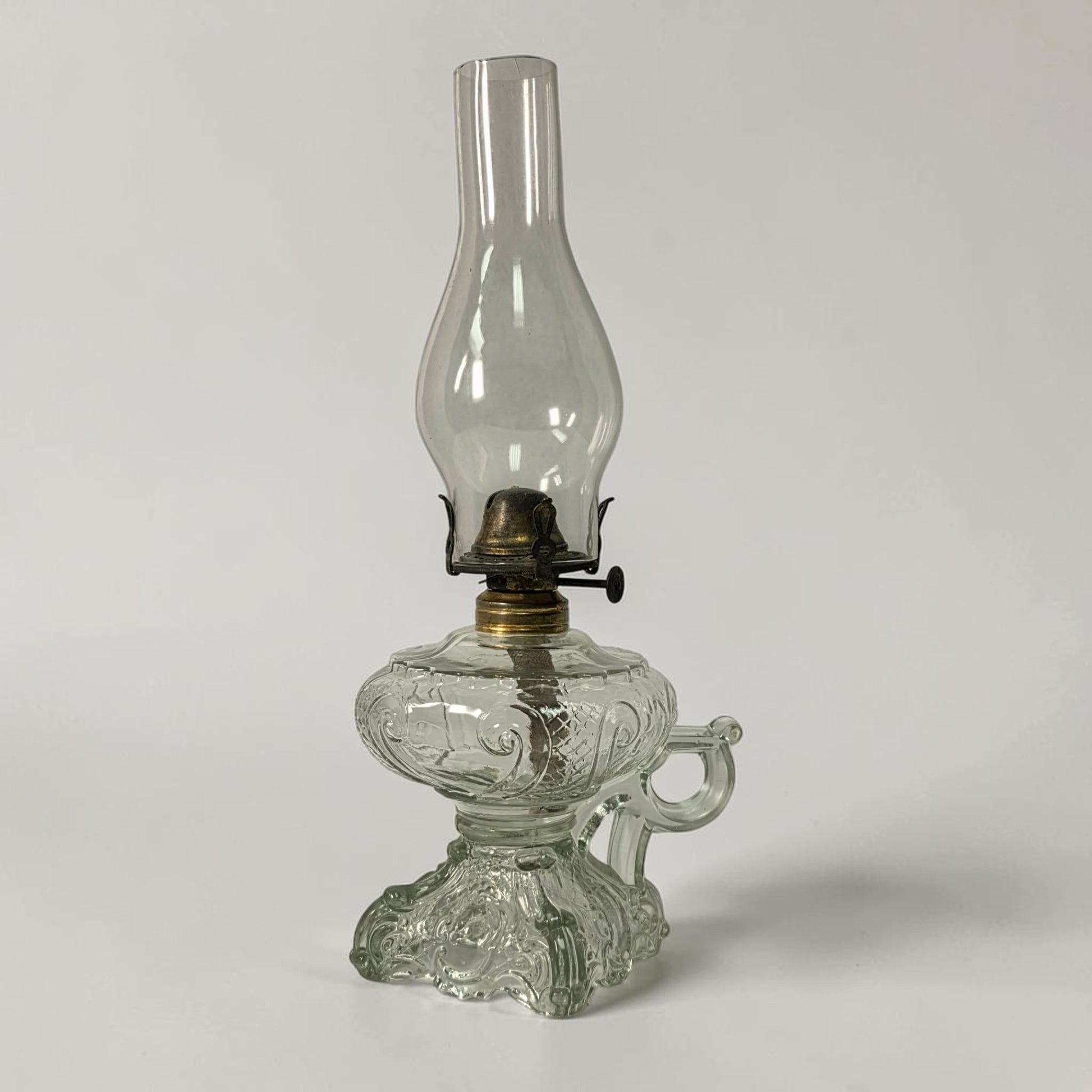 Victorian Princess Feather kerosene lamp with rare finger holder variation